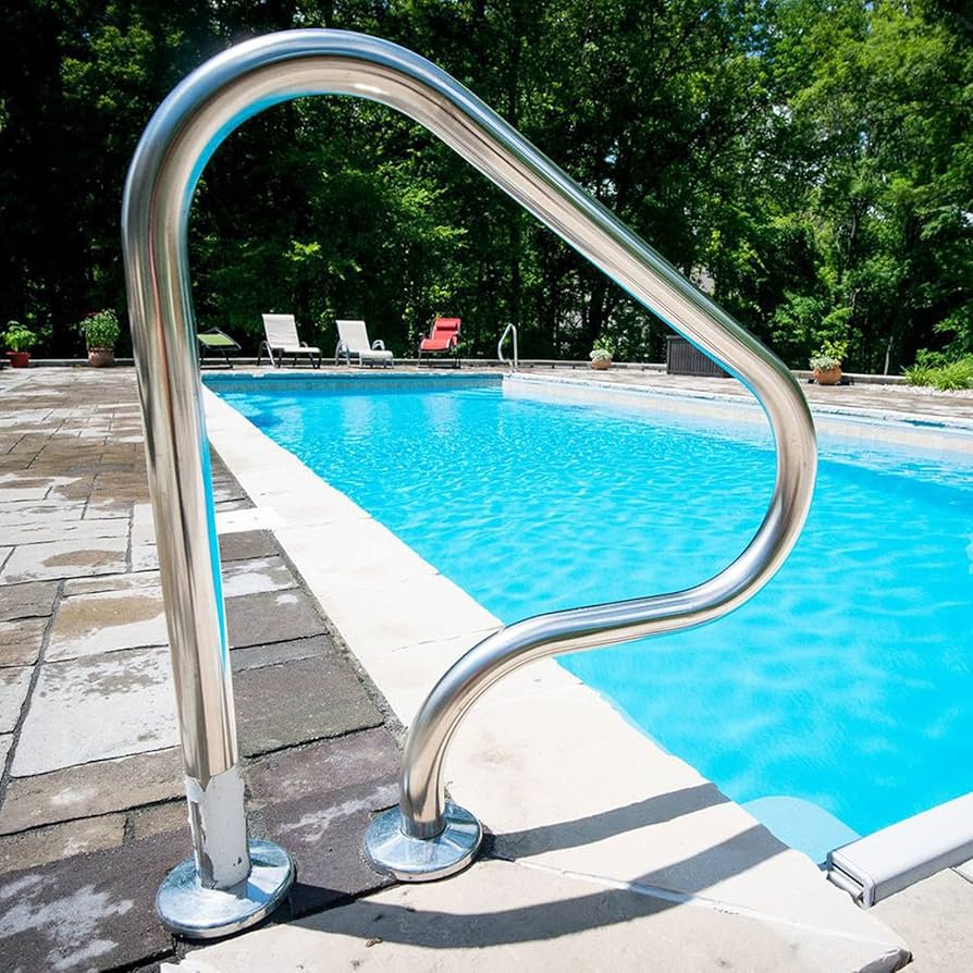 corrimão para piscina em aço inox balneário camboriú itapema porto belo praia brava piçarras itajaí bombinhas navegantes tijucas gaspar blumenau